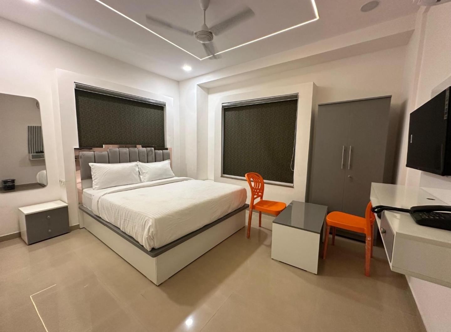 Hotel O The Leela Inn Pune Eksteriør bilde